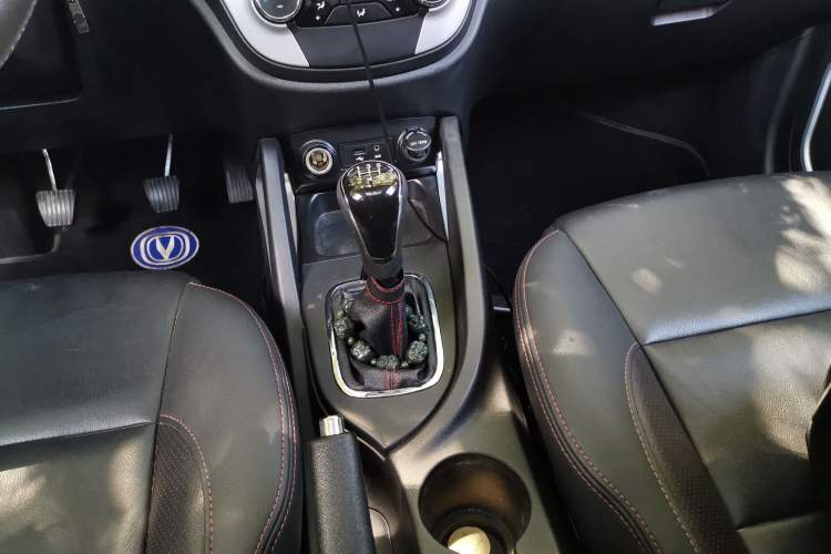 Used CHANGAN CS35 2016 1.6L Manual Luxury Model China V Standard Gear Lever