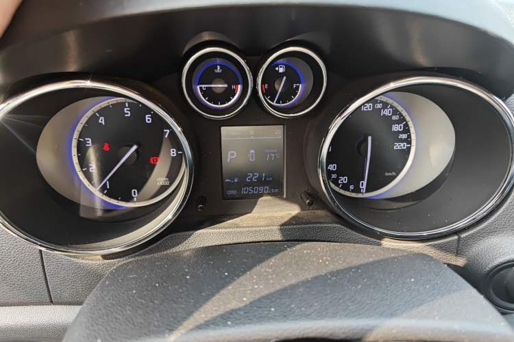 Used CHANGAN CS35 2016 1.6L Automatic Luxury Model China V Standard Instrument Cluster