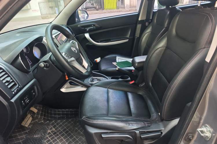 Used CHANGAN CS35 2016 1.6L Automatic Luxury Model China V Standard Left Front Seat
