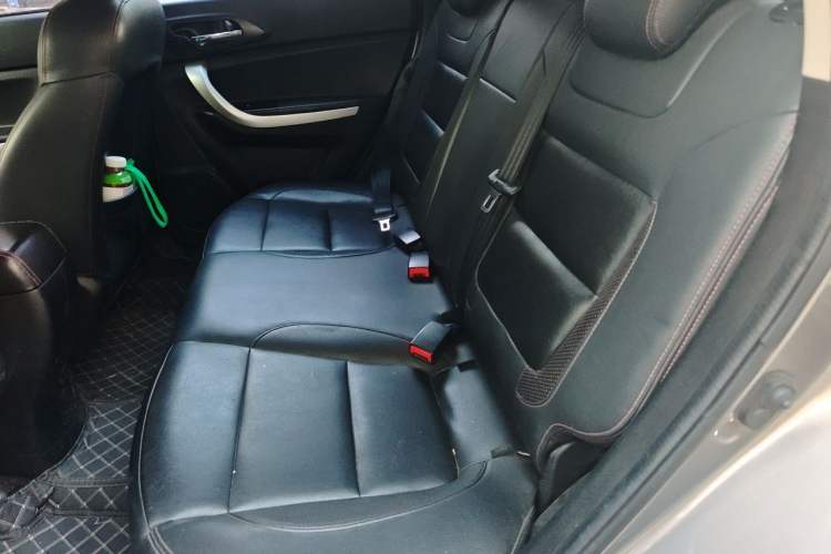 Used CHANGAN CS35 2016 1.6L Automatic Luxury Model China V Standard Left Rear Seat