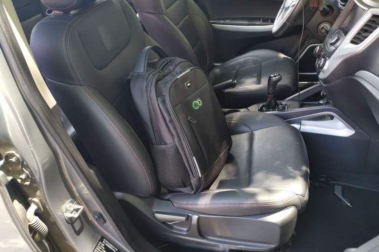 Used CHANGAN CS35 2016 1.6L Manual Luxury Model China V Standard Right Front Seat