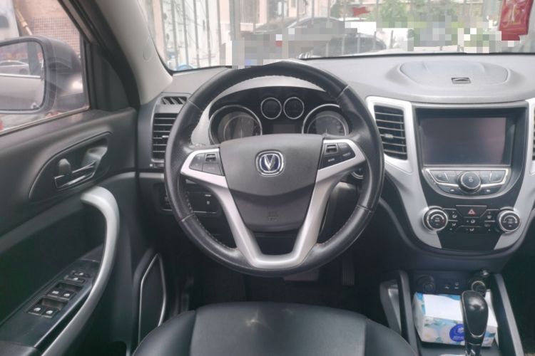 Used CHANGAN CS35 2016 1.6L Automatic Luxury Model China V Standard Steering Wheel