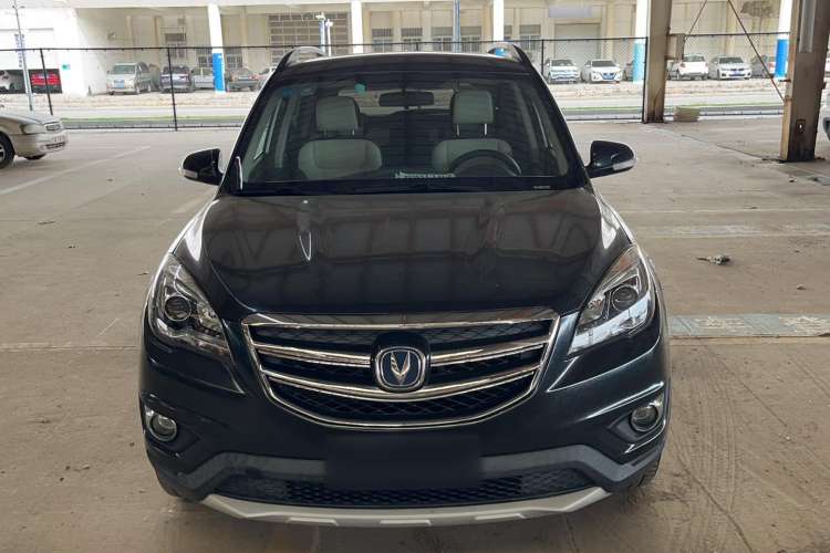 Used CHANGAN CS35 2017 1.6L Manual Luxury Model Exterior 1