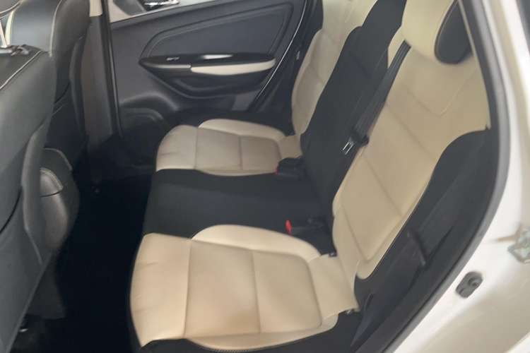 Used CHANGAN CS35 2017 1.6L Manual Luxury Model Interior 1