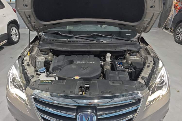 Used CHANGAN CS35 2017 1.6L Automatic Luxury Model Engine Bay