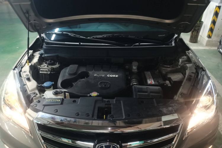 Used CHANGAN CS35 2017 1.6L Automatic Luxury Model Engine Bay