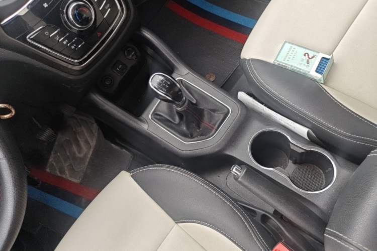 Used CHANGAN CS35 2017 1.6L Manual Luxury Model Gear Lever