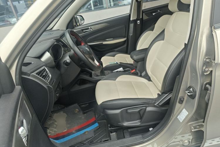Used CHANGAN CS35 2017 1.6L Manual Luxury Model Left Front Seat
