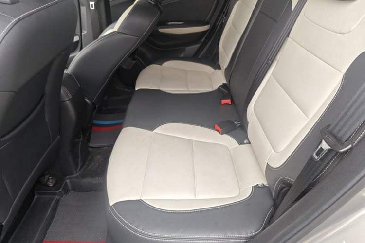 Used CHANGAN CS35 2017 1.6L Manual Luxury Model Left Rear Seat