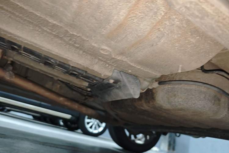 Used CHANGAN CS35 2017 1.6L Automatic Luxury Model Left Side Sill