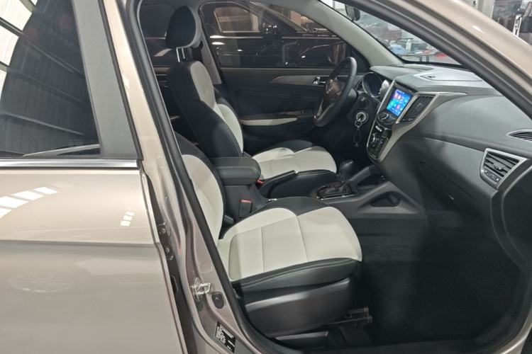 Used CHANGAN CS35 2017 1.6L Automatic Luxury Model Right Front Seat