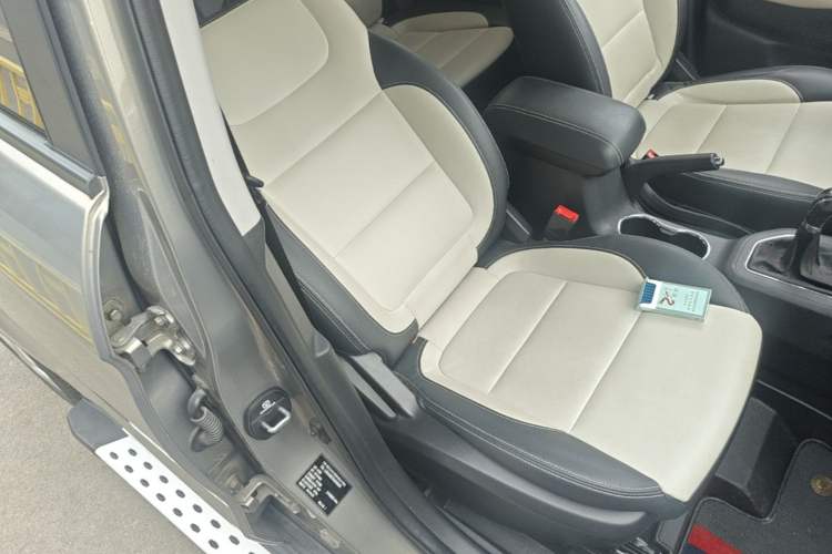 Used CHANGAN CS35 2017 1.6L Manual Luxury Model Right Front Seat