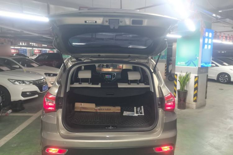 Used CHANGAN CS35 2017 1.6L Automatic Luxury Model Trunk