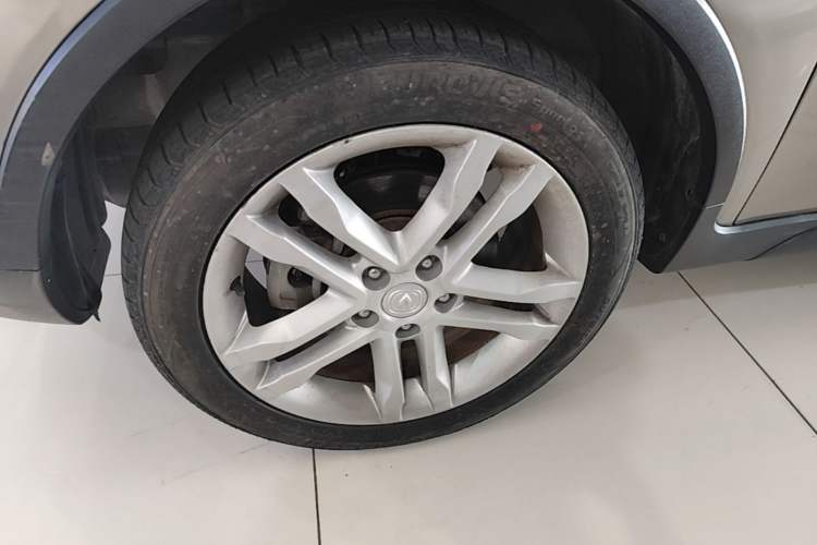 Used CHANGAN CS35 2017 1.6L Automatic Luxury Model Exterior 4