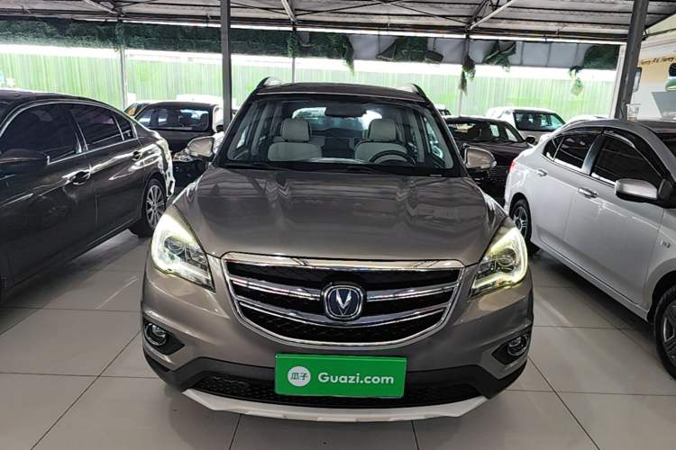 Used CHANGAN CS35 2017 1.6L Automatic Luxury Model Front