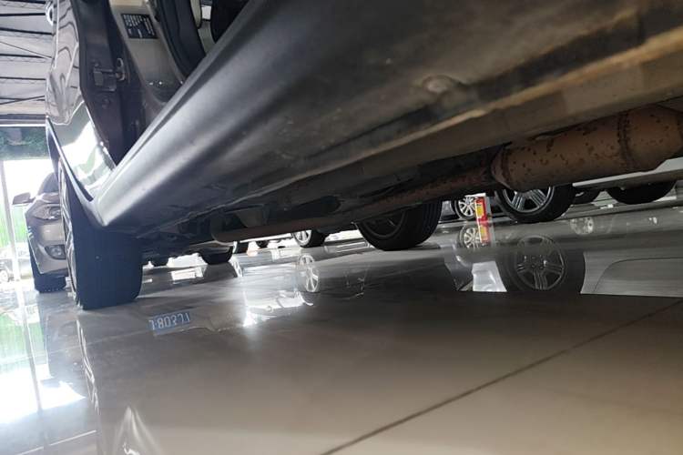 Used CHANGAN CS35 2017 1.6L Automatic Luxury Model Right Side Sill