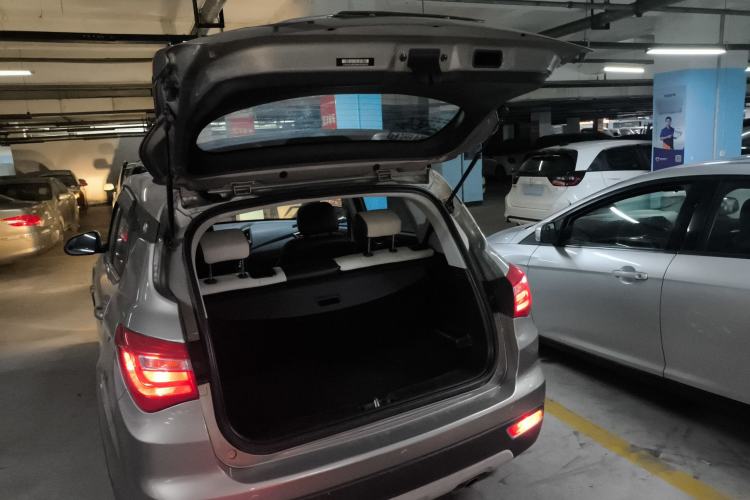 Used CHANGAN CS35 2017 1.6L Automatic Luxury Model Trunk