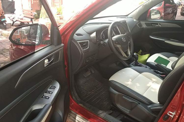 Used CHANGAN CS35 2017 1.6L Automatic Luxury Model Driver Seat