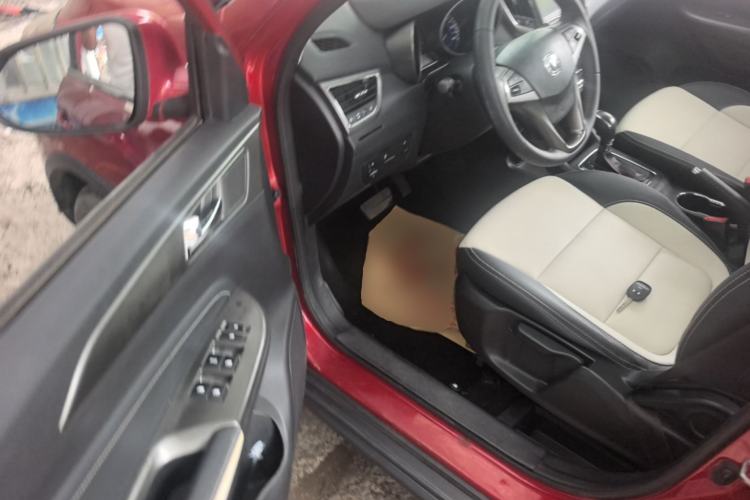 Used CHANGAN CS35 2017 1.6L Automatic Luxury Model Driver Seat