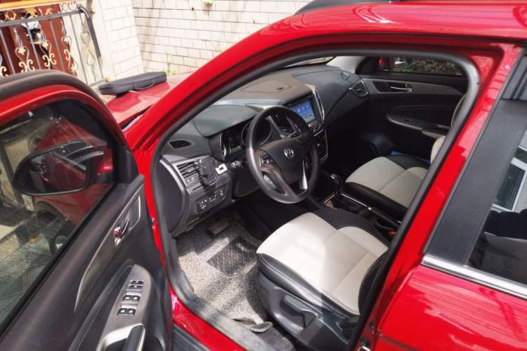 Used CHANGAN CS35 2017 1.6L Automatic Prestige Model Driver Seat