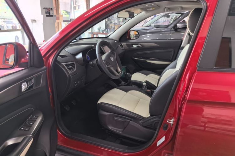 Used CHANGAN CS35 2017 1.6L Manual Luxury Model Driver Seat