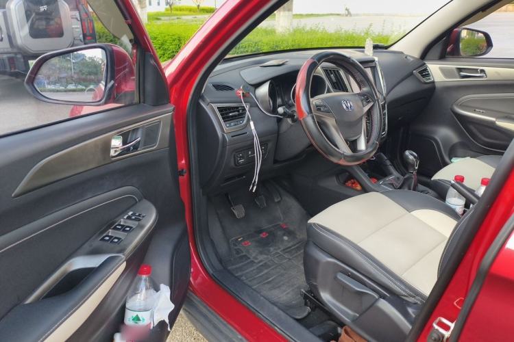 Used CHANGAN CS35 2017 1.6L Manual Luxury Model Driver Seat