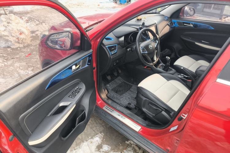 Used CHANGAN CS35 2017 1.6L Manual Luxury Model Driver Seat