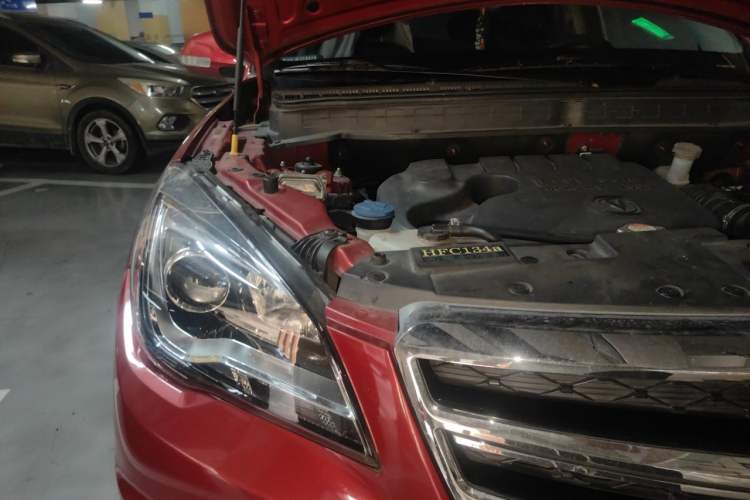 Used CHANGAN CS35 2017 1.6L Manual Luxury Model Engine Bay Right