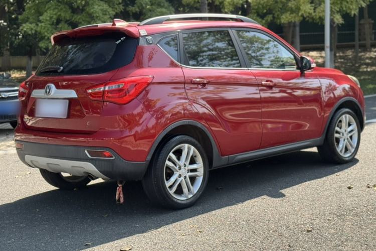 Used CHANGAN CS35 2017 1.6L Automatic Luxury Model Exterior 2