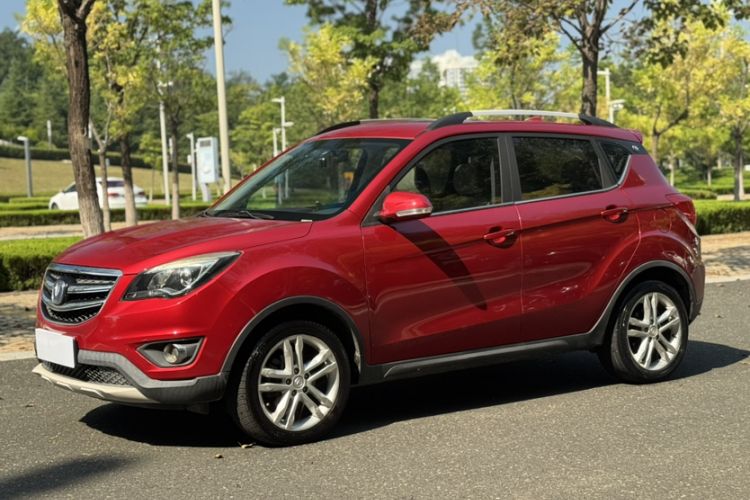 Used CHANGAN CS35 2017 1.6L Automatic Luxury Model Exterior 5