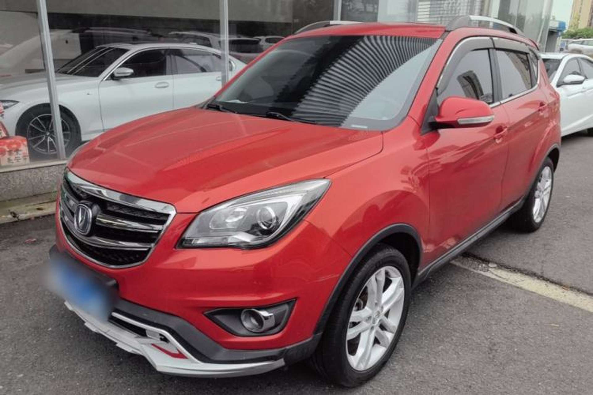 Used CHANGAN CS35 2017 1.6L Automatic Luxury Model Front Left 45 Deg