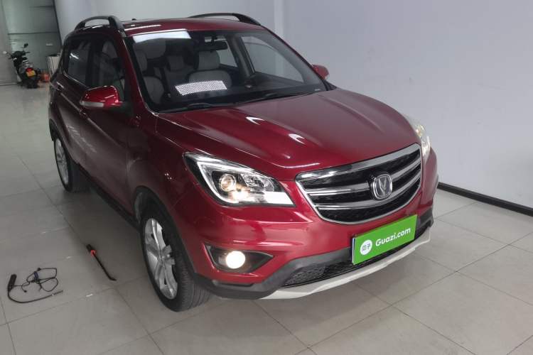 Used CHANGAN CS35 2017 1.6L Automatic Luxury Model Front Right 45 Deg