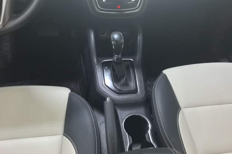 Used CHANGAN CS35 2017 1.6L Automatic Luxury Model Gear Lever