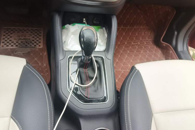 Used CHANGAN CS35 2017 1.6L Automatic Prestige Model Gear Lever