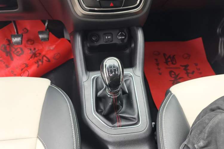 Used CHANGAN CS35 2017 1.6L Manual Luxury Model Gear Lever