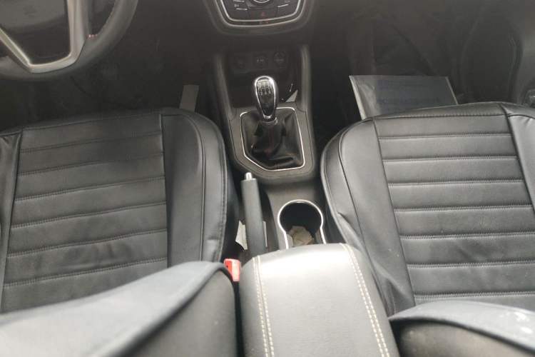 Used CHANGAN CS35 2017 1.6L Manual Luxury Model Gear Lever