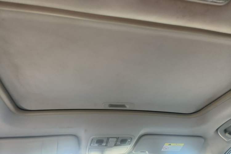 Used CHANGAN CS35 2017 1.6L Automatic Luxury Model Headliner
