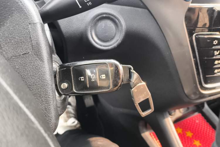 Used CHANGAN CS35 2017 1.6L Manual Luxury Model Interior 1