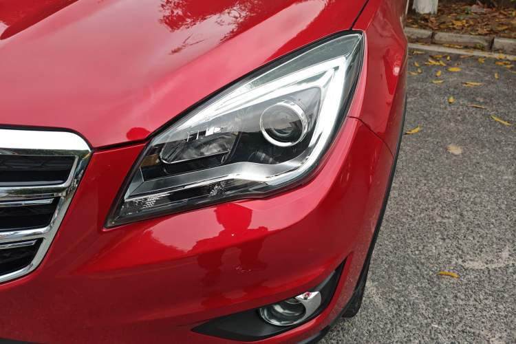 Used CHANGAN CS35 2017 1.6L Manual Luxury Model Left Front Headlight