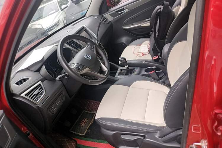 Used CHANGAN CS35 2017 1.6L Manual Luxury Model Left Front Seat