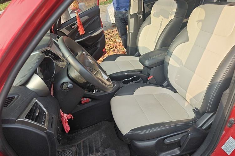 Used CHANGAN CS35 2017 1.6L Manual Luxury Model Left Front Seat