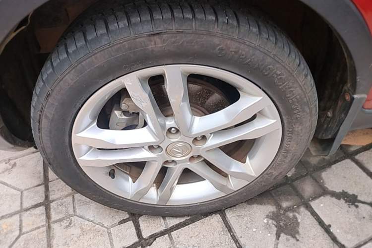 Used CHANGAN CS35 2017 1.6L Manual Luxury Model Left Front Wheel Hub
