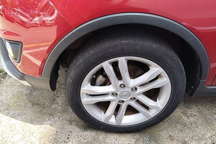 Used CHANGAN CS35 2017 1.6L Automatic Luxury Model Left Front Wheel Hub