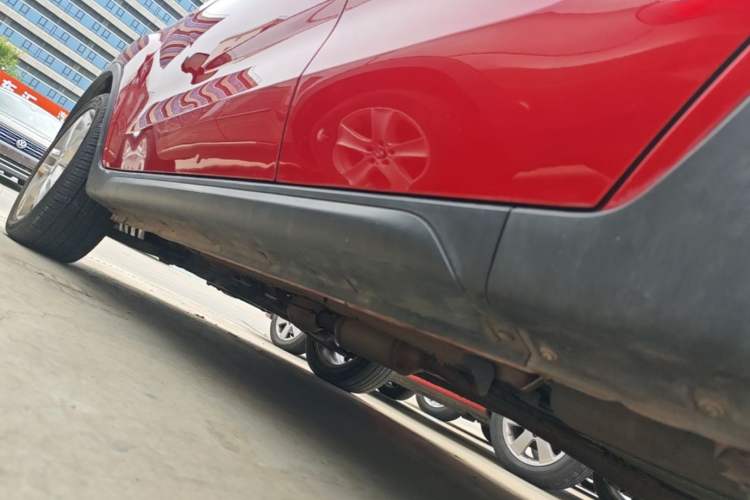 Used CHANGAN CS35 2017 1.6L Automatic Luxury Model Left Side Sill