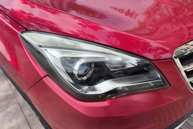 Used CHANGAN CS35 2017 1.6L Automatic Luxury Model Right Front Headlight
