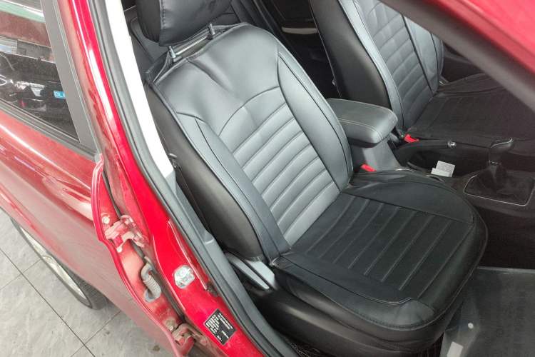 Used CHANGAN CS35 2017 1.6L Manual Luxury Model Right Front Seat