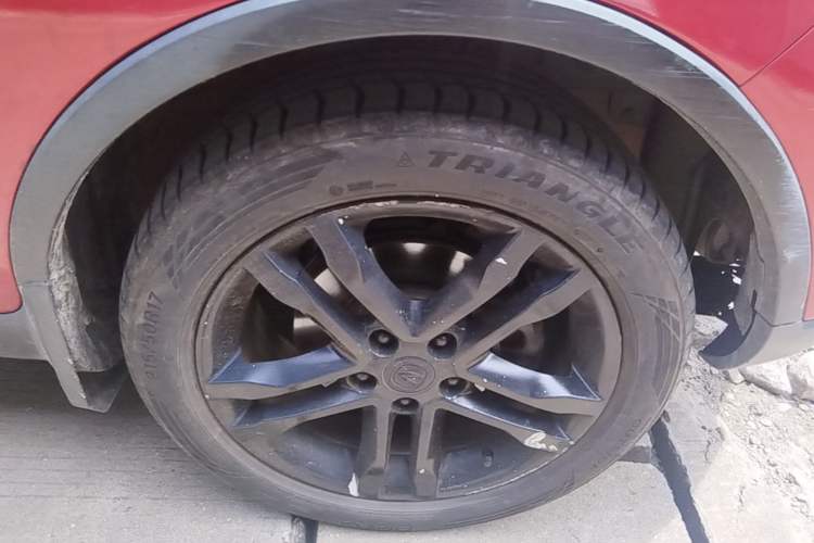 Used CHANGAN CS35 2017 1.6L Automatic Luxury Model Right Front Wheel Hub