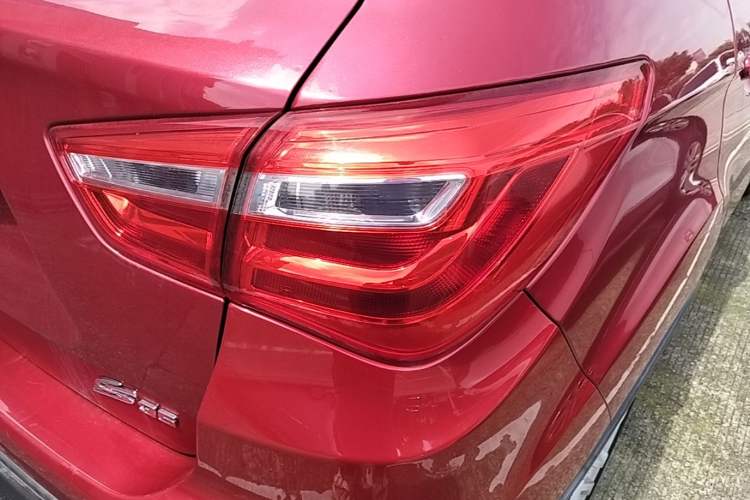Used CHANGAN CS35 2017 1.6L Automatic Luxury Model Right Rear Taillight