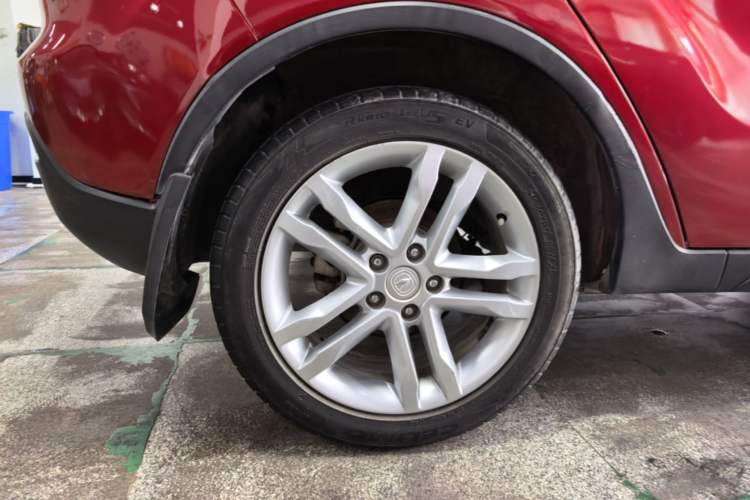 Used CHANGAN CS35 2017 1.6L Manual Luxury Model Right Rear Wheel Hub