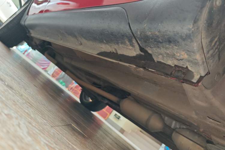 Used CHANGAN CS35 2017 1.6L Manual Luxury Model Right Side Sill